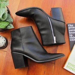 Nori Pointy-Toe Ankle Boot